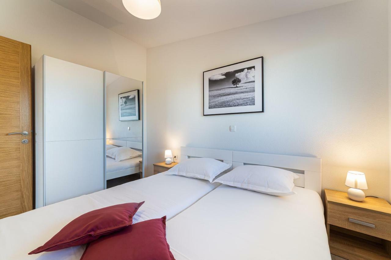 Guest House Pelja Plano Екстериор снимка